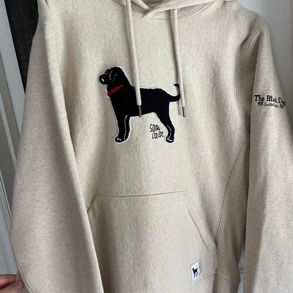 The Black Dog Women's Cream Hoodie Sweater